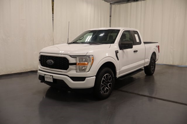 2022 Ford F-150 XL photo 4