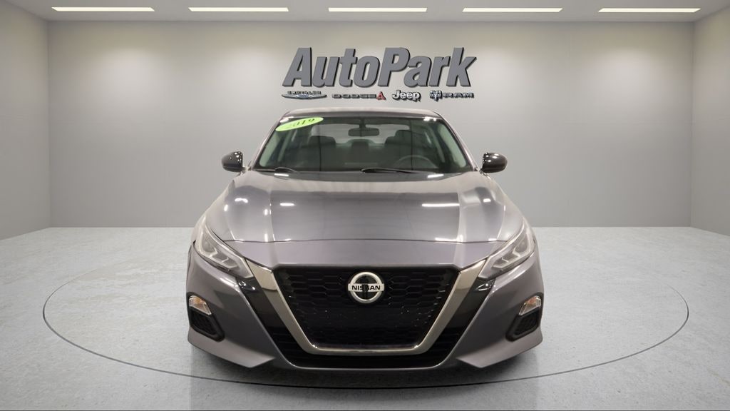 Certified 2019 Nissan Altima 2.5 SR Sedan