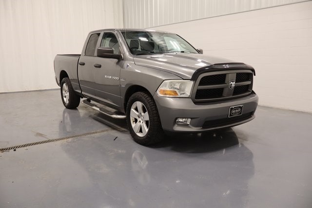 Used 2019 RAM Ram 1500 Pickup Big Horn/Lone Star with VIN 1C6SRFFT5KN856149 for sale in Plymouth, IN