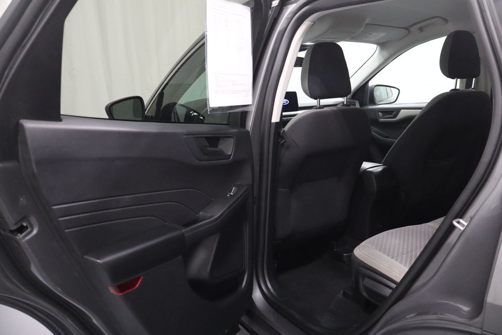 2022 Ford Escape SE - Photo 12