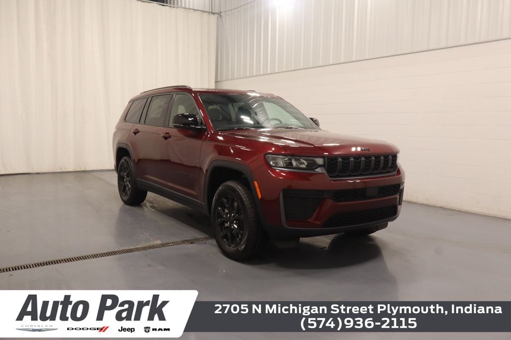New 2026 Jeep Grand Cherokee Laredo Sport Utility