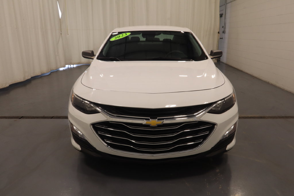 Used 2023 Chevrolet Malibu 1FL with VIN 1G1ZC5ST9PF129342 for sale in Plymouth, IN