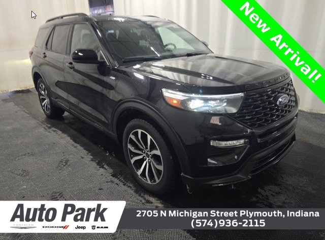 2023 Ford Explorer ST Line's photo
