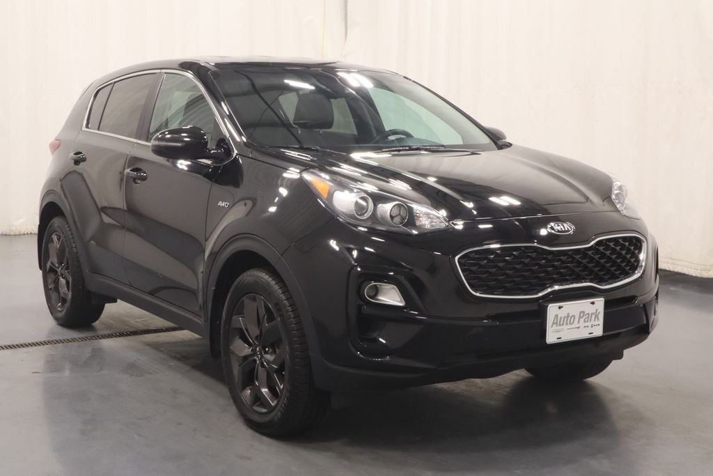 Certified 2022 Kia Sportage LX with VIN KNDPMCAC5N7018232 for sale in Plymouth, IN