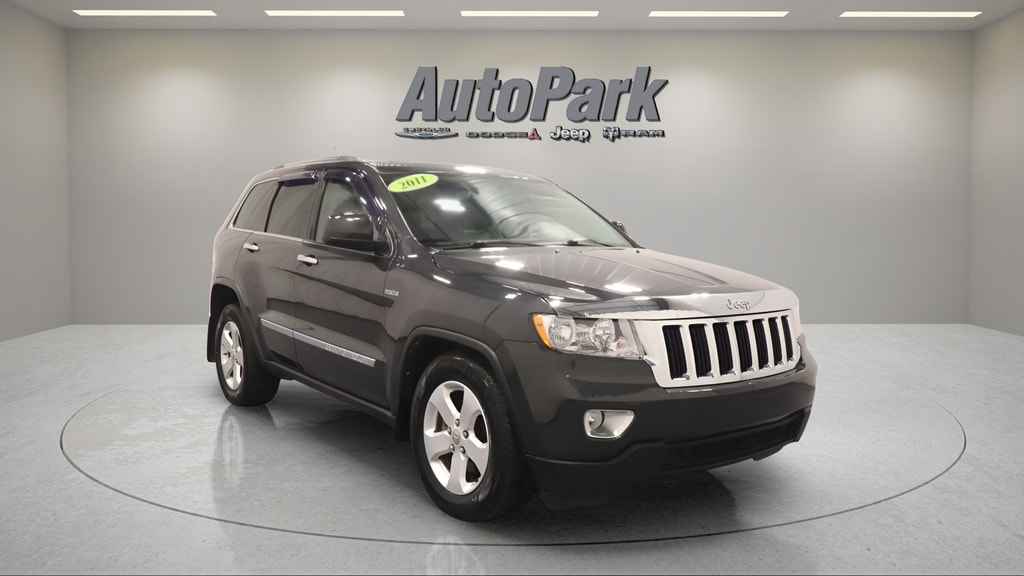 Used 2011 Jeep Grand Cherokee Laredo SUV