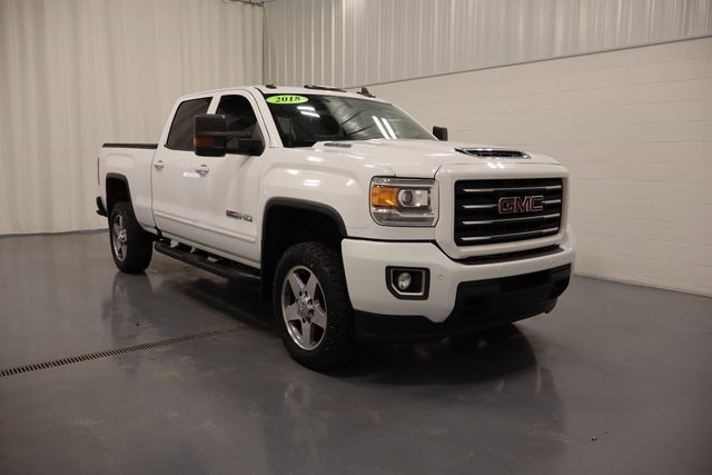 Used 2018 GMC Sierra 2500HD SLT with VIN 1GT12TEY8JF131934 for sale in Plymouth, IN