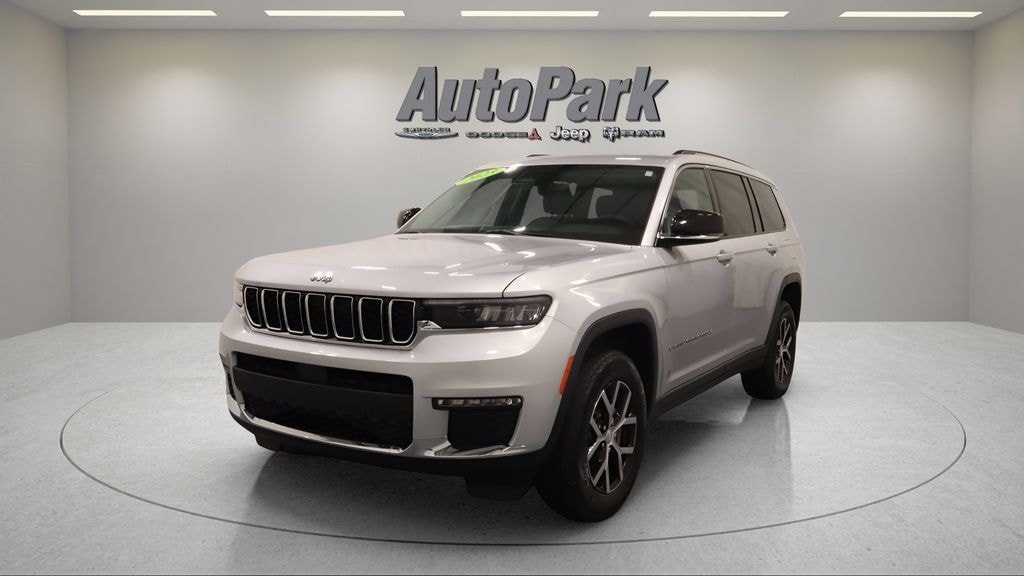 Used 2023 Jeep Grand Cherokee Limited SUV