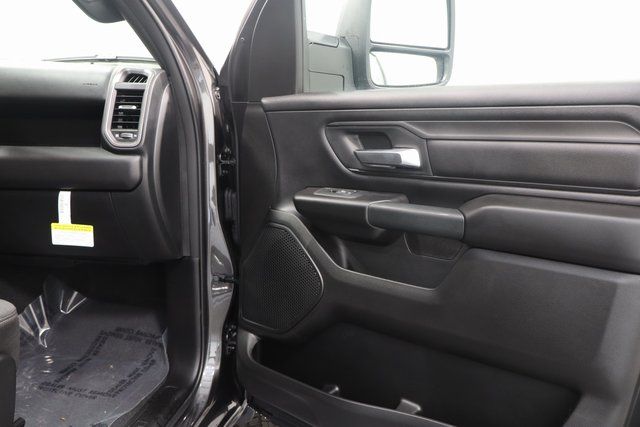 2025 RAM 1500 Tradesman - Photo 13