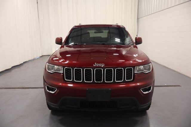 2020 Jeep Grand Cherokee Laredo E photo 2
