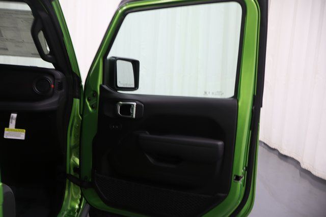 2026 Jeep Wrangler 4-Door Rubicon - Photo 14