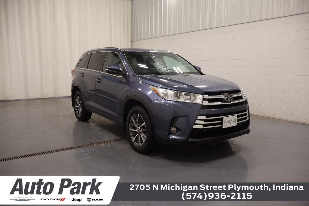 Used 2018 Toyota Highlander XLE V6 SUV