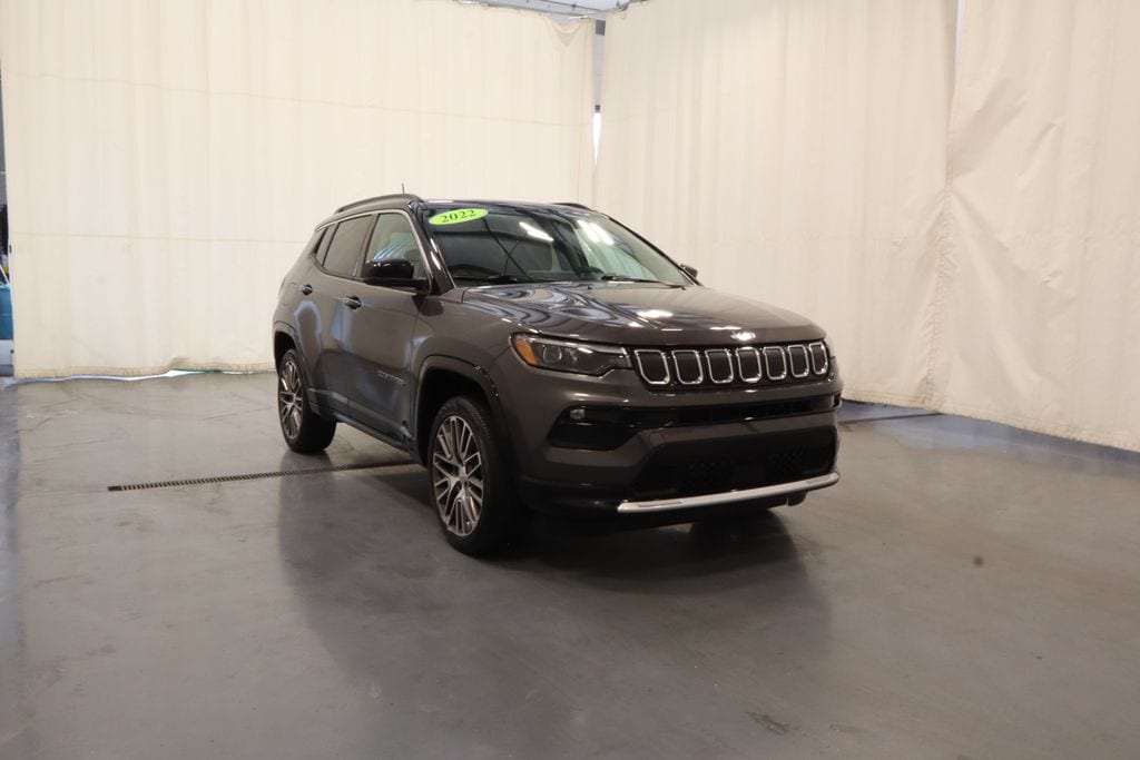 2022 Jeep Compass Limited 4X4's photo