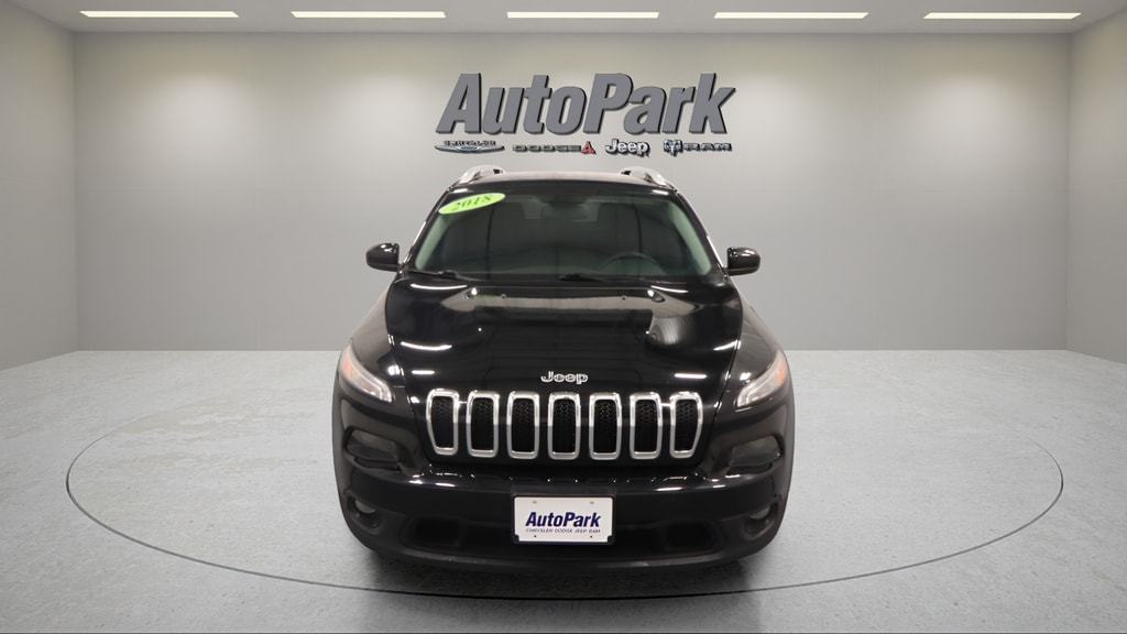 Used 2018 Jeep Cherokee Latitude with VIN 1C4PJMCB7JD528421 for sale in Plymouth, IN