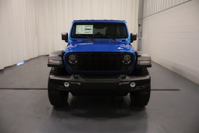 2026 Jeep Wrangler Sport photo 3