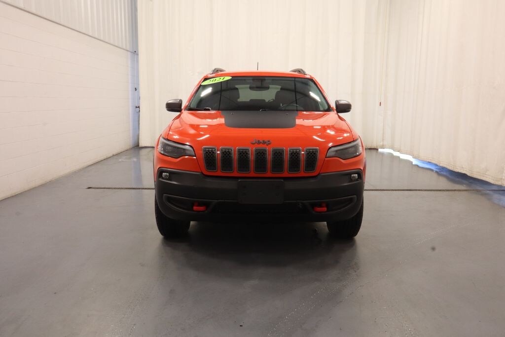 Used 2021 Jeep Cherokee Trailhawk SUV