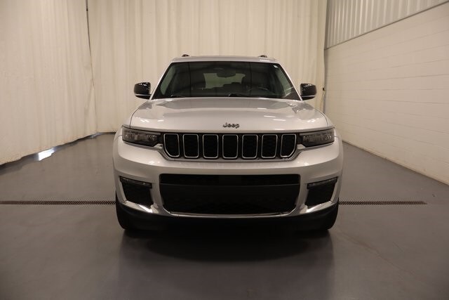 2021 Jeep Grand Cherokee Limited photo 3