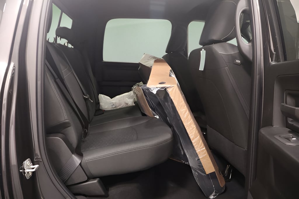 2026 RAM 3500 Tradesman - Photo 16