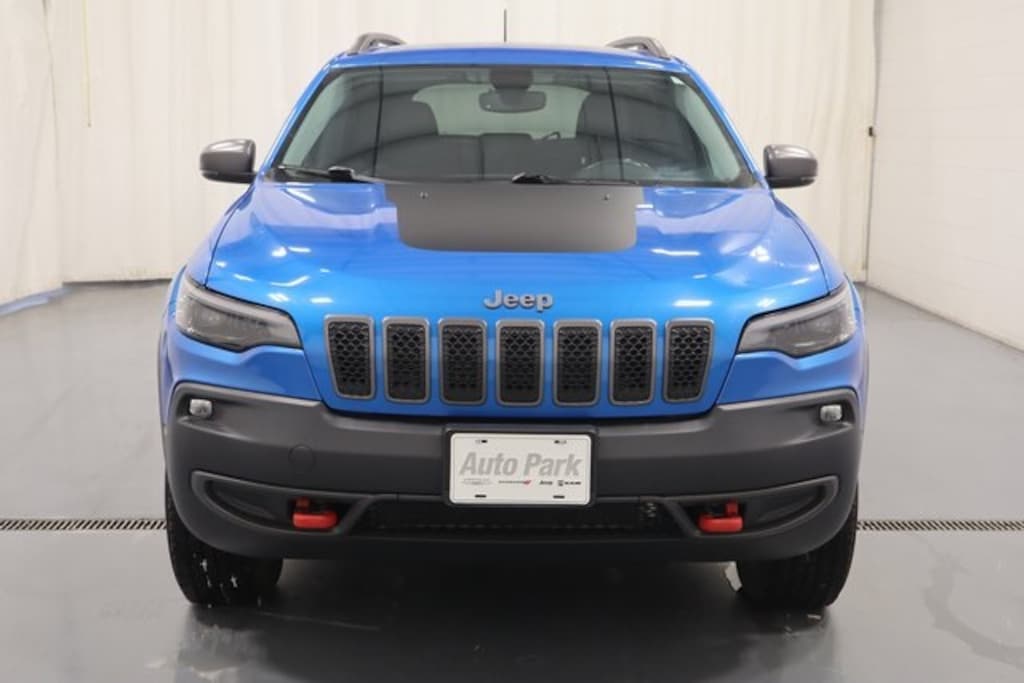 Used 2020 Jeep Cherokee Trailhawk SUV