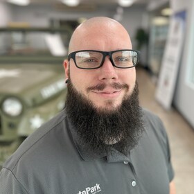 Staff member Derrik Oblenis from ID_d9d040b38cfa