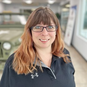 Staff member Jennifer Carmean from ID_72e2ca332319