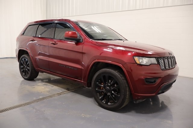 Used 2018 Jeep Grand Cherokee Altitude with VIN 1C4RJFAG5JC206501 for sale in Plymouth, IN