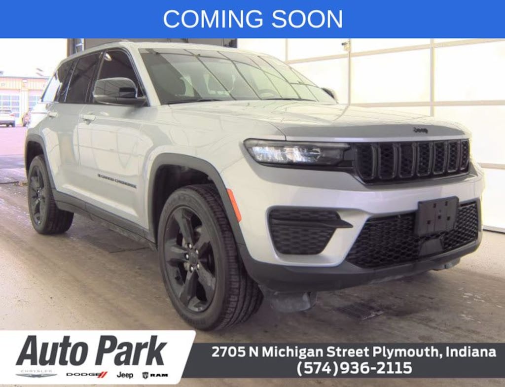 Used 2023 Jeep Grand Cherokee Laredo SUV