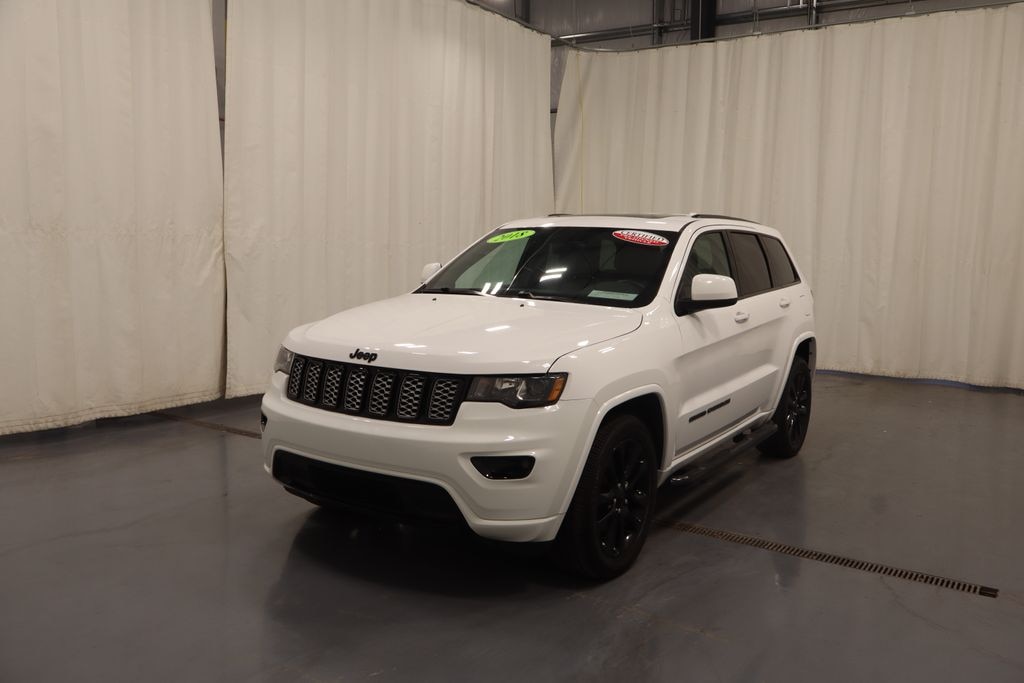Certified 2018 Jeep Grand Cherokee Laredo 4x4 SUV