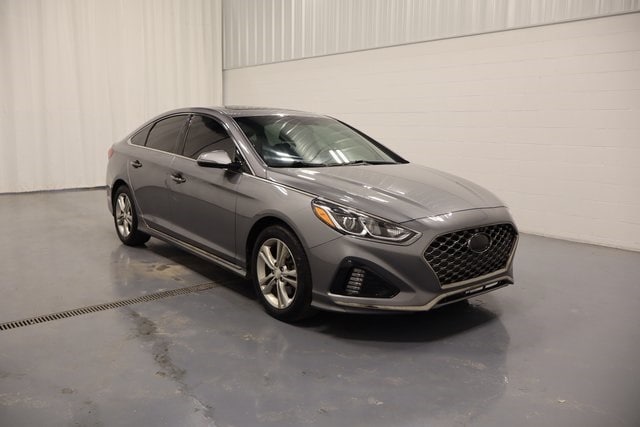 Used 2018 Hyundai Sonata Sport with VIN 5NPE34AF0JH672166 for sale in Plymouth, IN