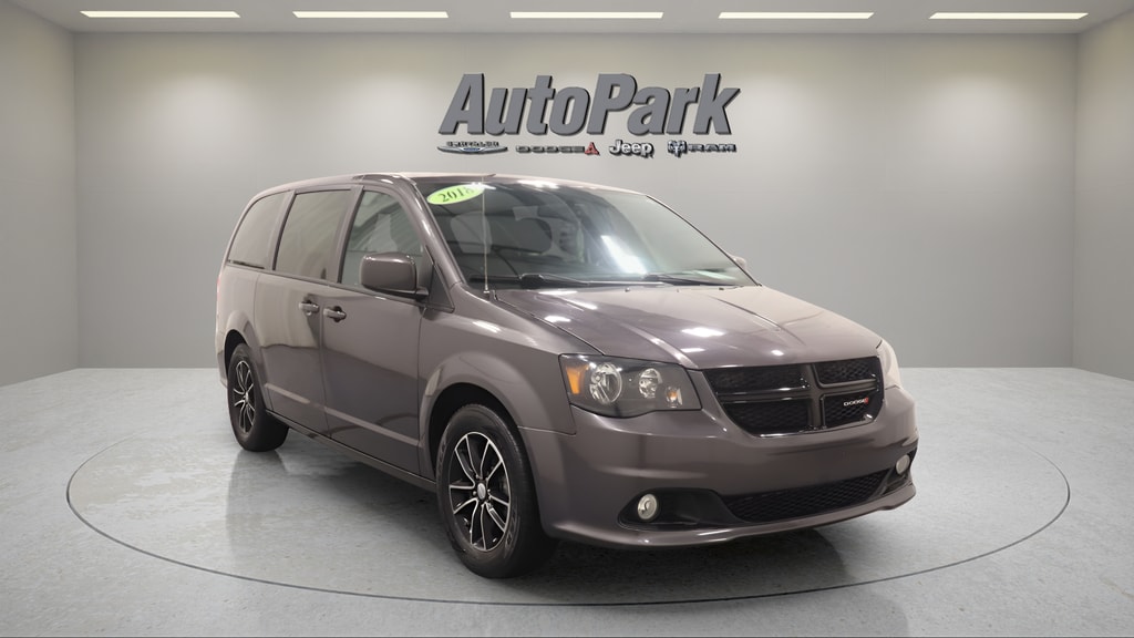 Used 2018 Dodge Grand Caravan SE Plus with VIN 2C4RDGBG2JR245694 for sale in Plymouth, IN