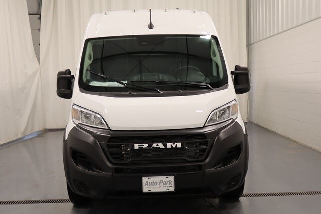 2025 Ram ProMaster 2500 photo 2