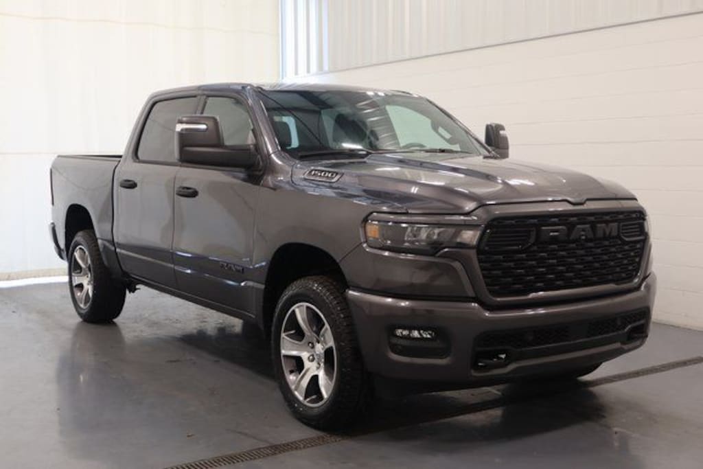 New 2025 Ram 1500 Tradesman Pickup