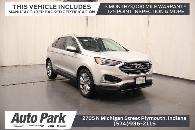 2019 Ford Edge Titanium's photo