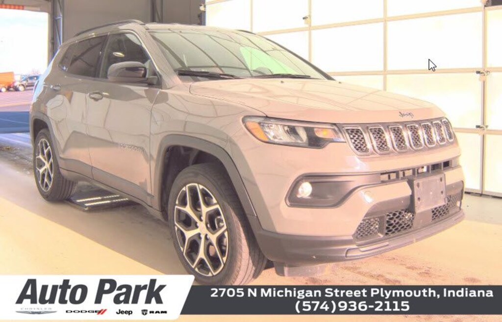 Used 2024 Jeep Compass Latitude SUV