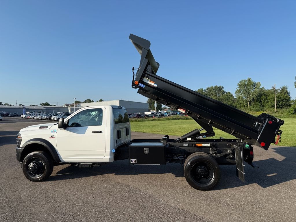 New 2026 Ram 5500 Tradesman/Big Horn Pickup