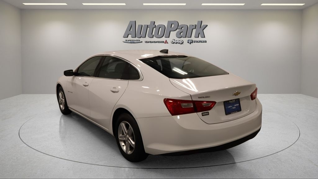 Used 2023 Chevrolet Malibu LS w/1FL Sedan