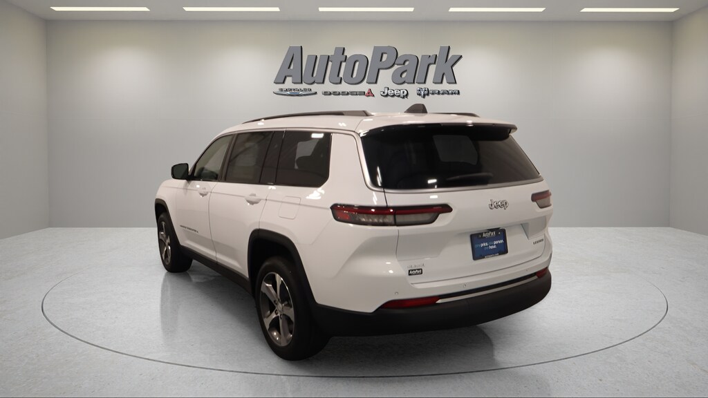 New 2026 Jeep Grand Cherokee Limited Sport Utility