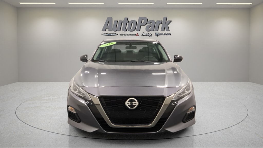 Certified 2019 Nissan Altima SR with VIN 1N4BL4CV1KC165528 for sale in Plymouth, IN