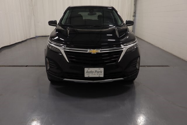 2024 Chevrolet Equinox LT photo 3