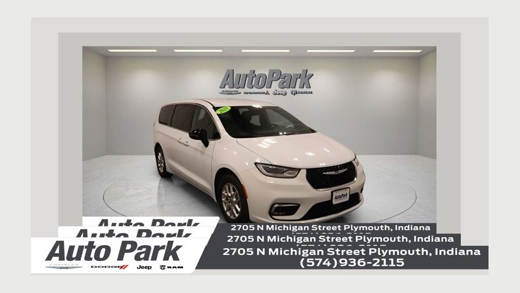 Certified 2025 Chrysler Pacifica Select Van Passenger Van