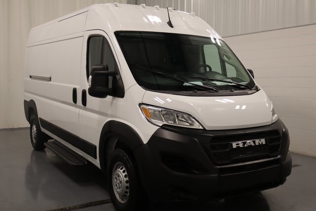 2025 Ram ProMaster 2500 photo 2
