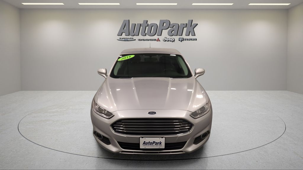 Used 2016 Ford Fusion SE with VIN 3FA6P0HD8GR277914 for sale in Plymouth, IN