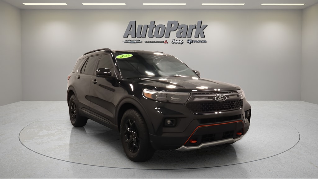 2023 Ford Explorer SUV 