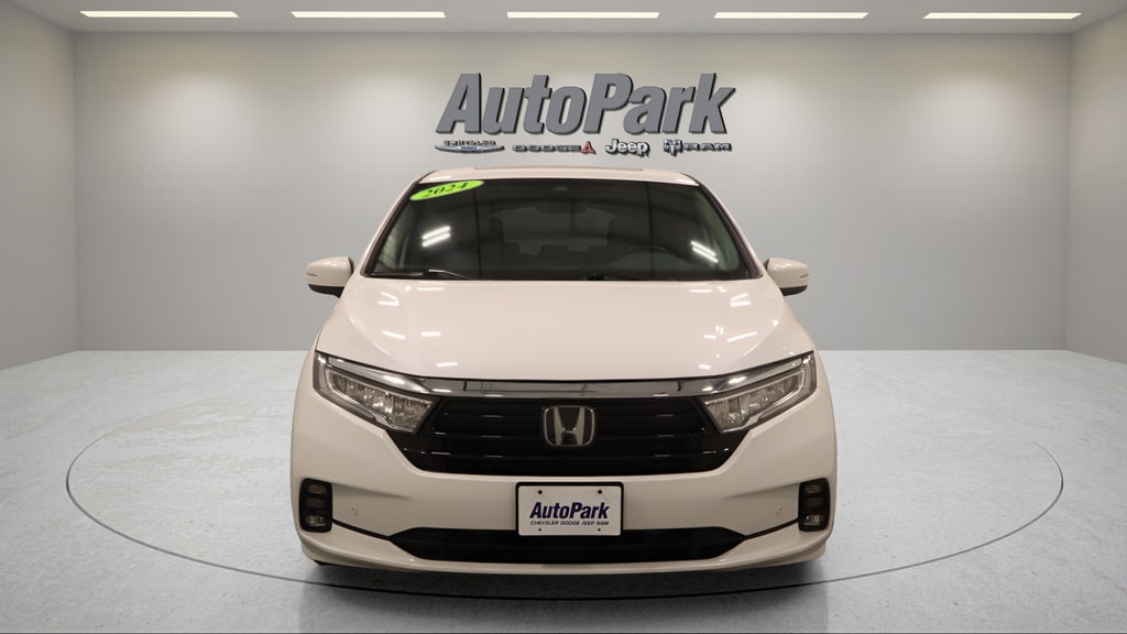 Certified 2024 Honda Odyssey Touring Van