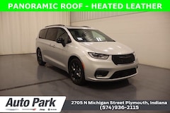 2026 Chrysler Pacifica Limited Passenger Van