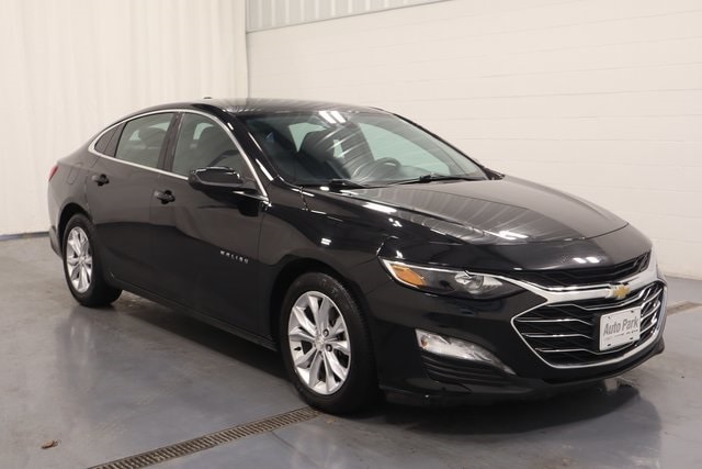 Certified 2023 Chevrolet Malibu 1LT with VIN 1G1ZD5ST8PF203721 for sale in Plymouth, IN