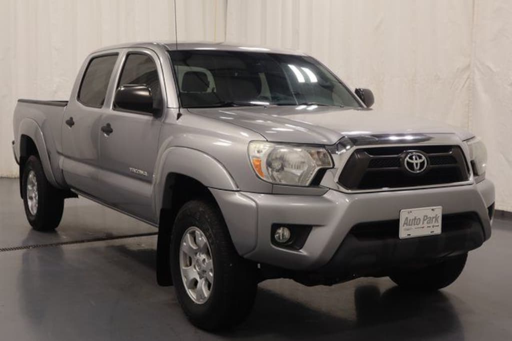 Used 2015 Toyota Tacoma 4x4 V6 Truck Double Cab