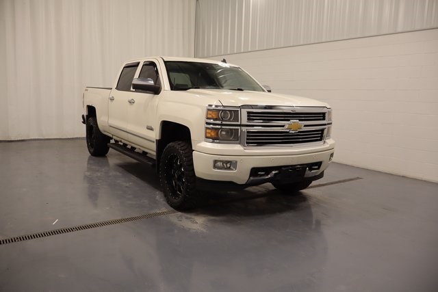 Used 2014 Chevrolet Silverado 1500 High Country with VIN 3GCUKTEC0EG427875 for sale in Plymouth, IN