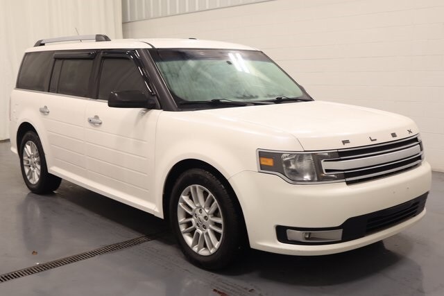 2019 Ford Flex SEL photo 2