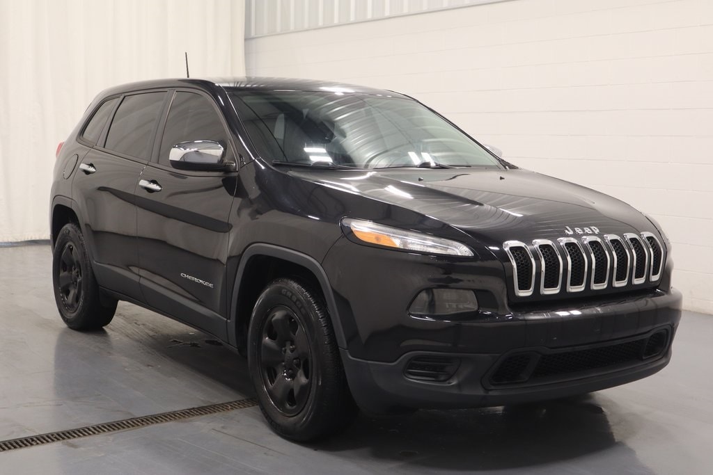 Used 2016 Jeep Cherokee Sport with VIN 1C4PJMAB8GW214177 for sale in Plymouth, IN