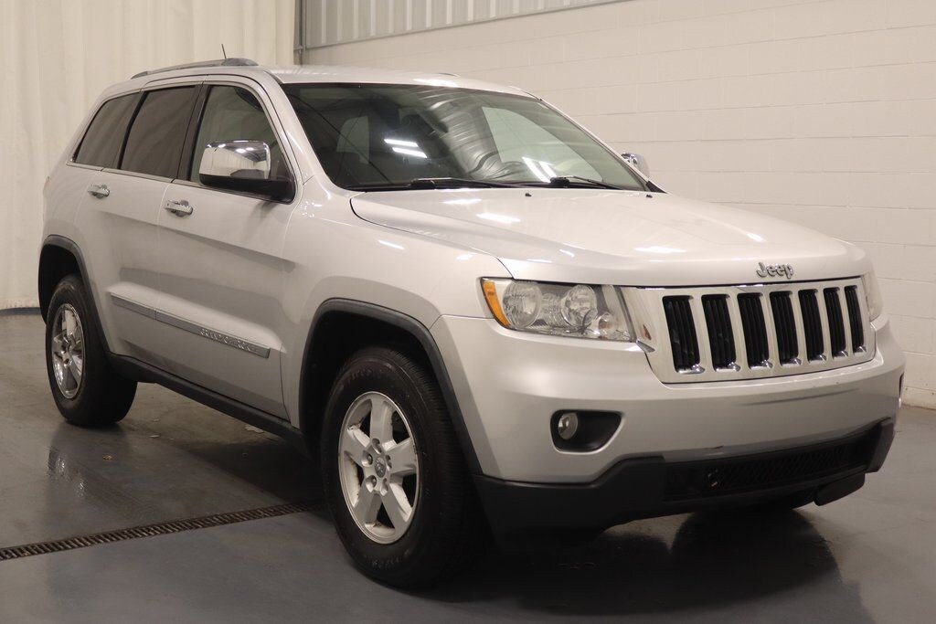 Used 2012 Jeep Grand Cherokee Laredo 4x4 SUV